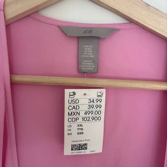 H&M Pink Wrap Dress with V-Neckline & Long Sleeves - Picture 3 of 5